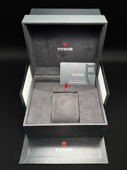 TUDOR Heritage Black Bay S&G 79733N Black Dial 41mm Automatic Watch - 202210
