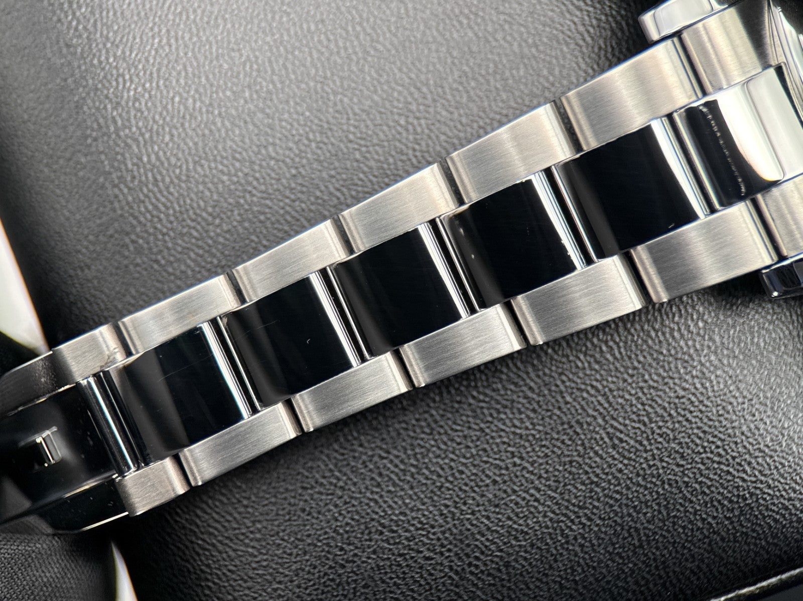 Rolex Datejust 116200 Blue & Black Dial Stainless Steel  Automatic 36mm watch6
