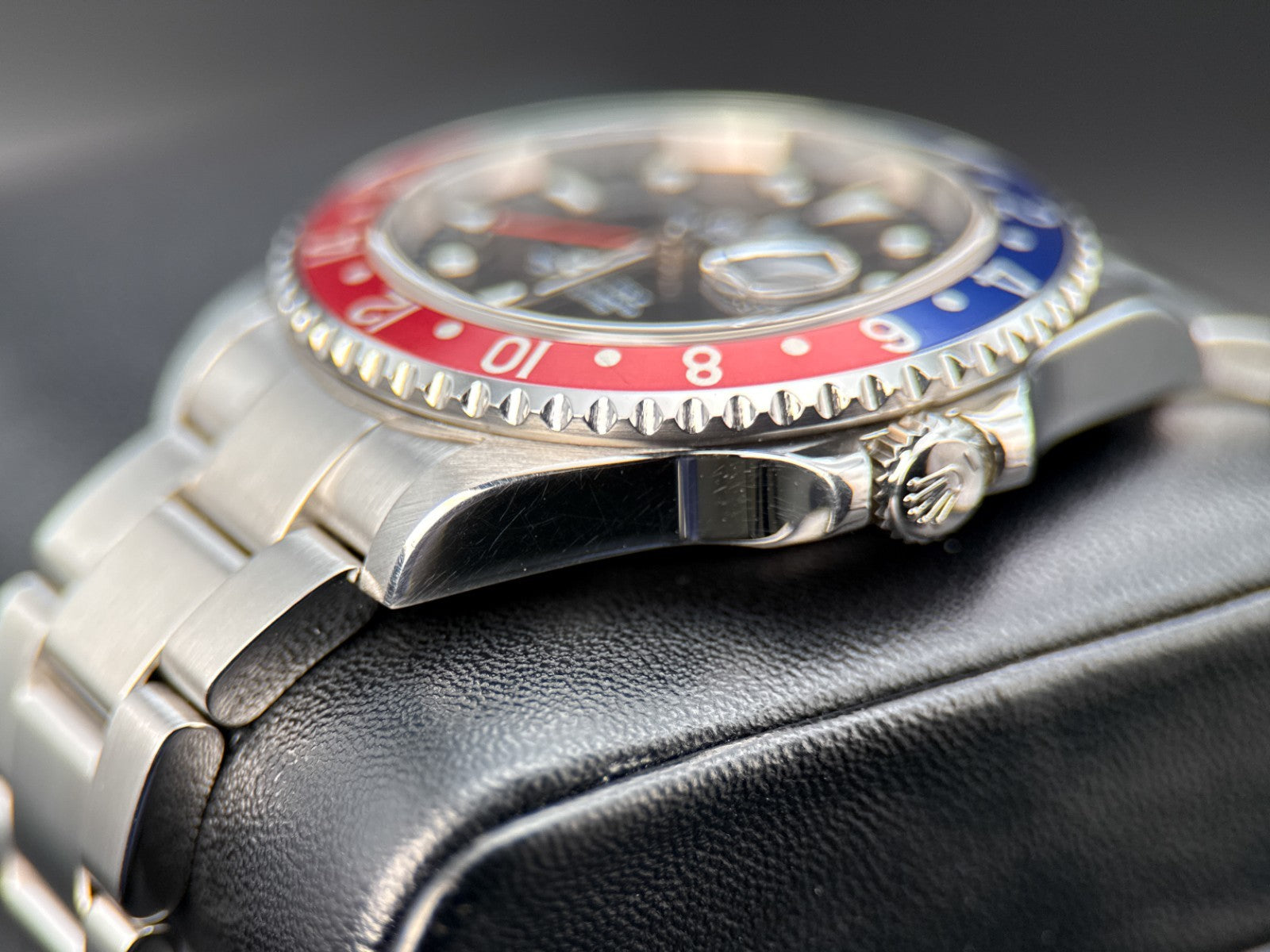 Rolex GMT-Master II 16710 Pepsi Black Dial 40mm Automatic Stainless Steel Watch1