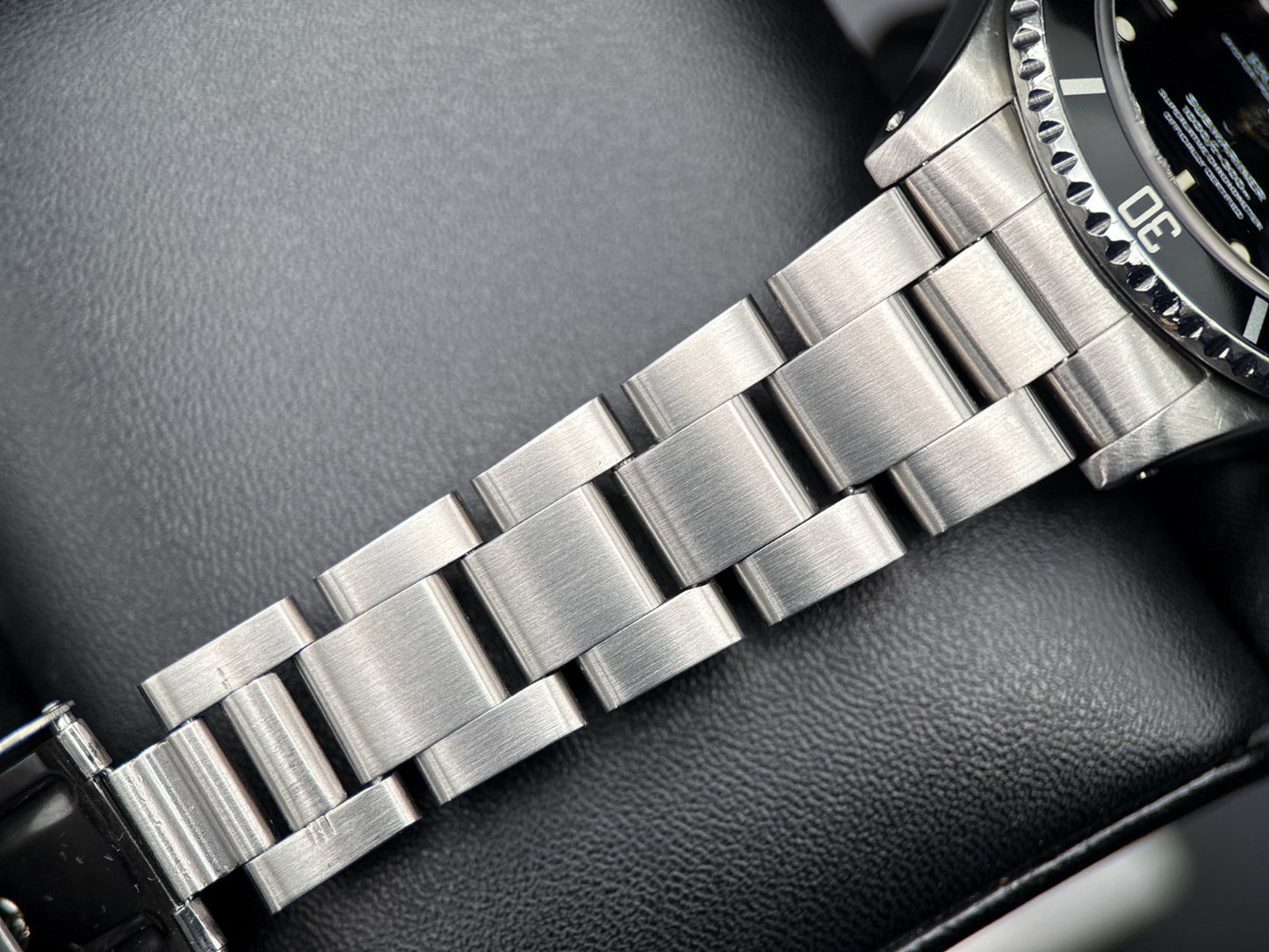 Rolex Submariner Date 16610 Black Dial Steel Automatic 40mm Watch - 19906