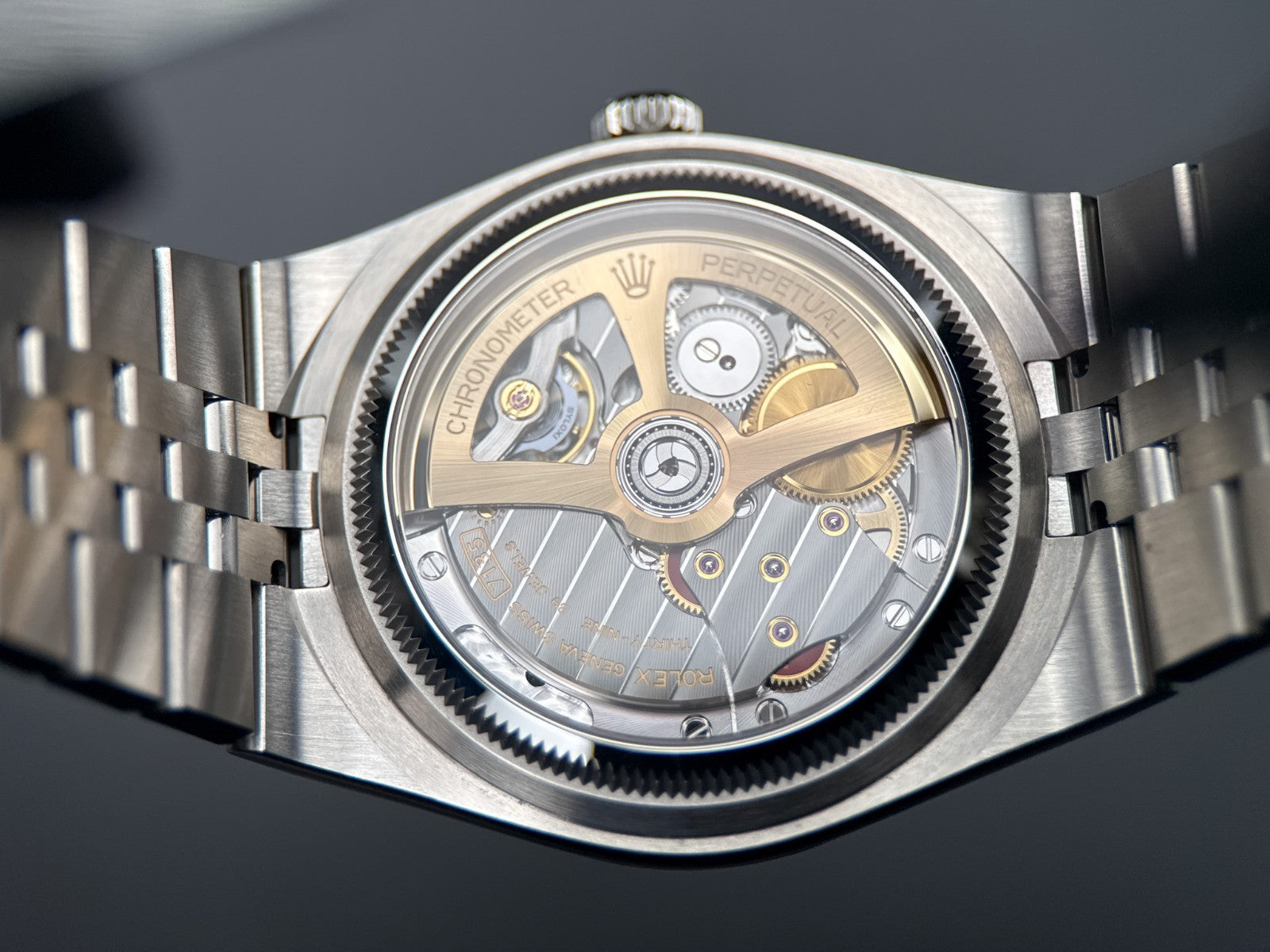 2026 Rolex Land-Dweller 127334 White Dial Automatic 40mm Stainless Steel  Watch5