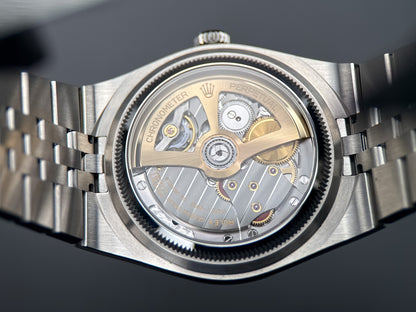 2026 Rolex Land-Dweller 127334 White Dial Automatic 40mm Stainless Steel  Watch5