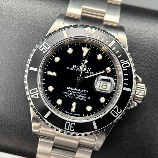 Rolex Submariner Date 16610 Engraved Rehaut Automatic 40mm Watch - 20080