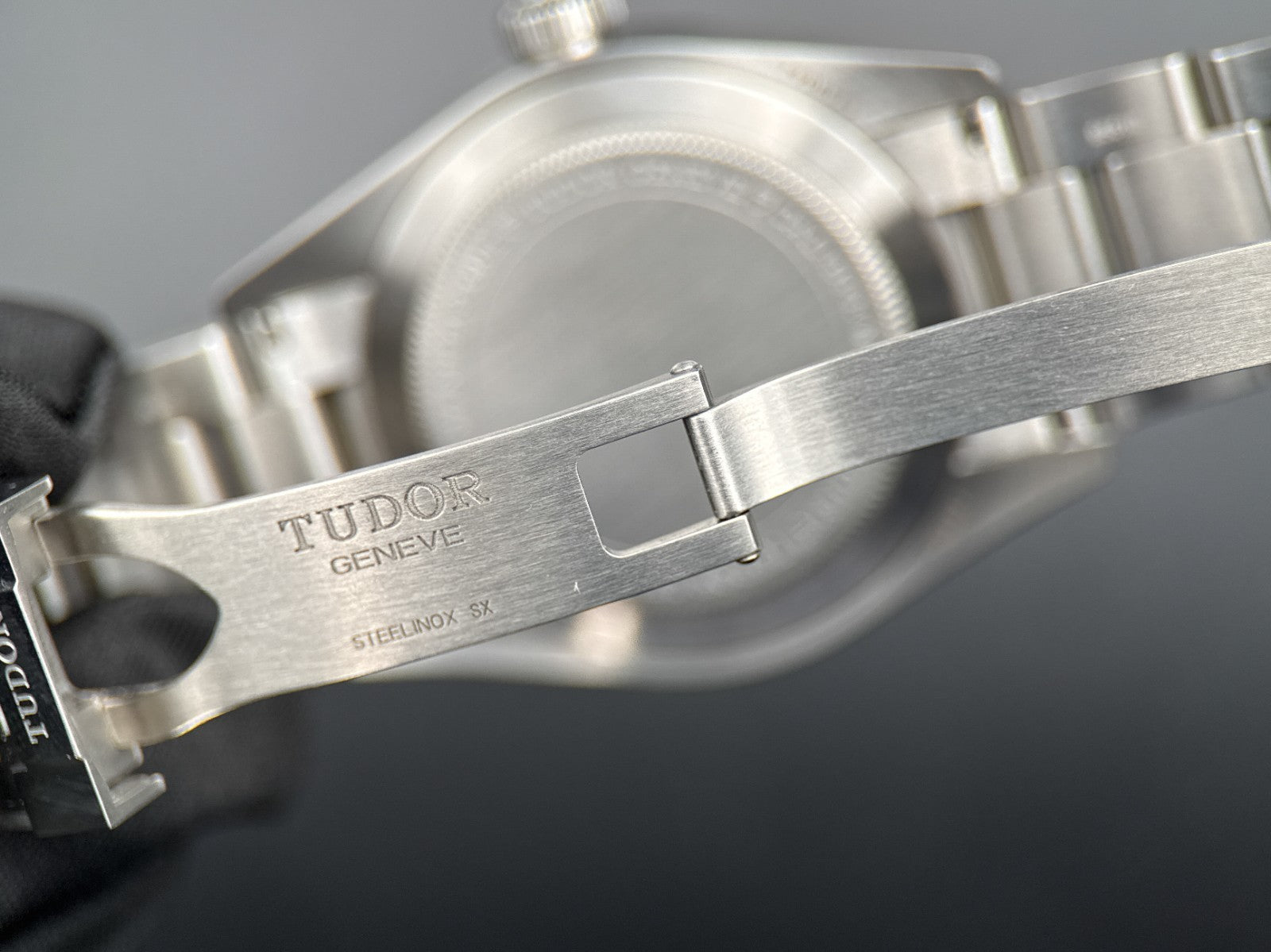 TUDOR Ranger 79950 Black Dial Stainless Steel Automatic 39mm Watch - 20268