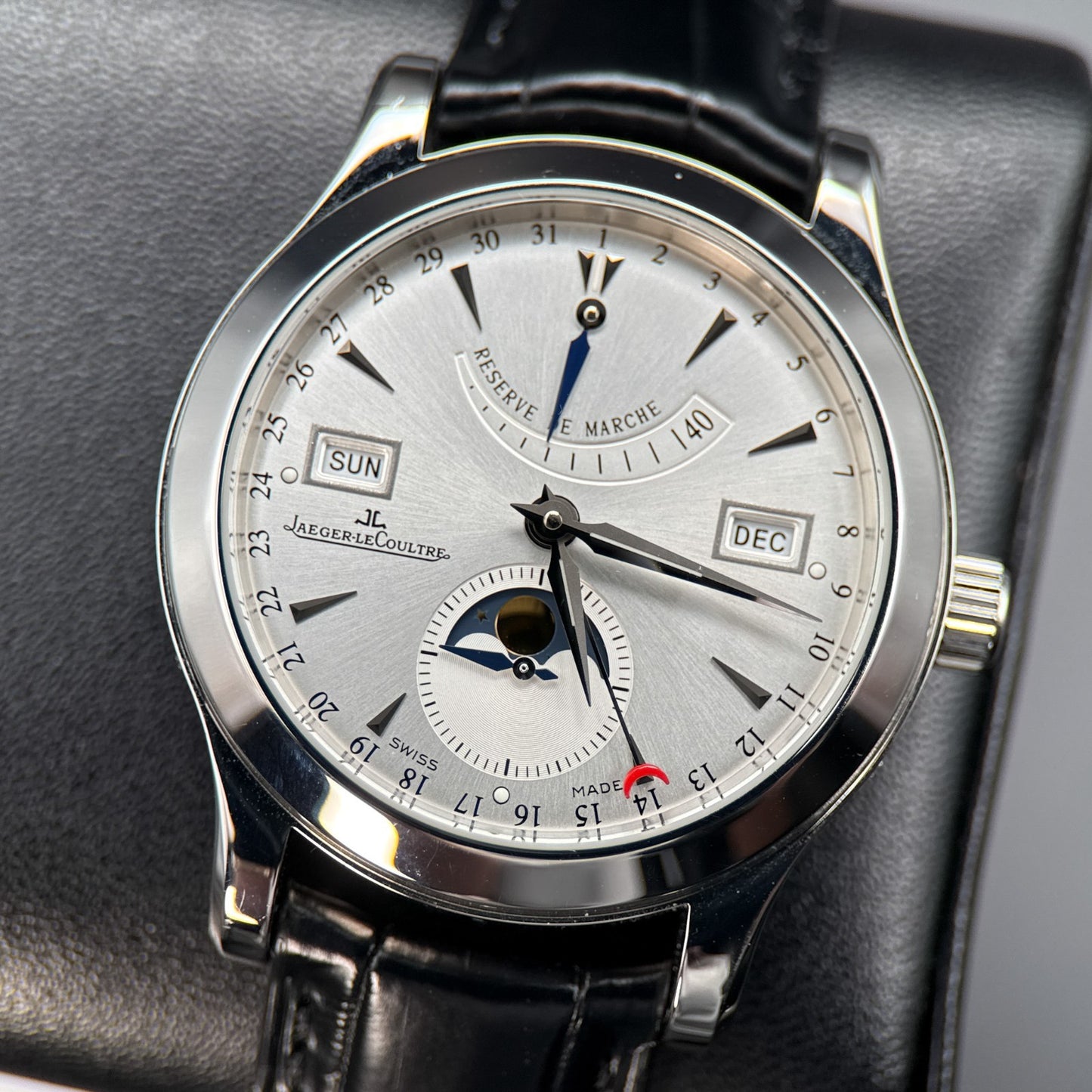 Jaeger-LeCoultre Master Calendar Q151842A Silver Dial 40mm Automatic Watch0