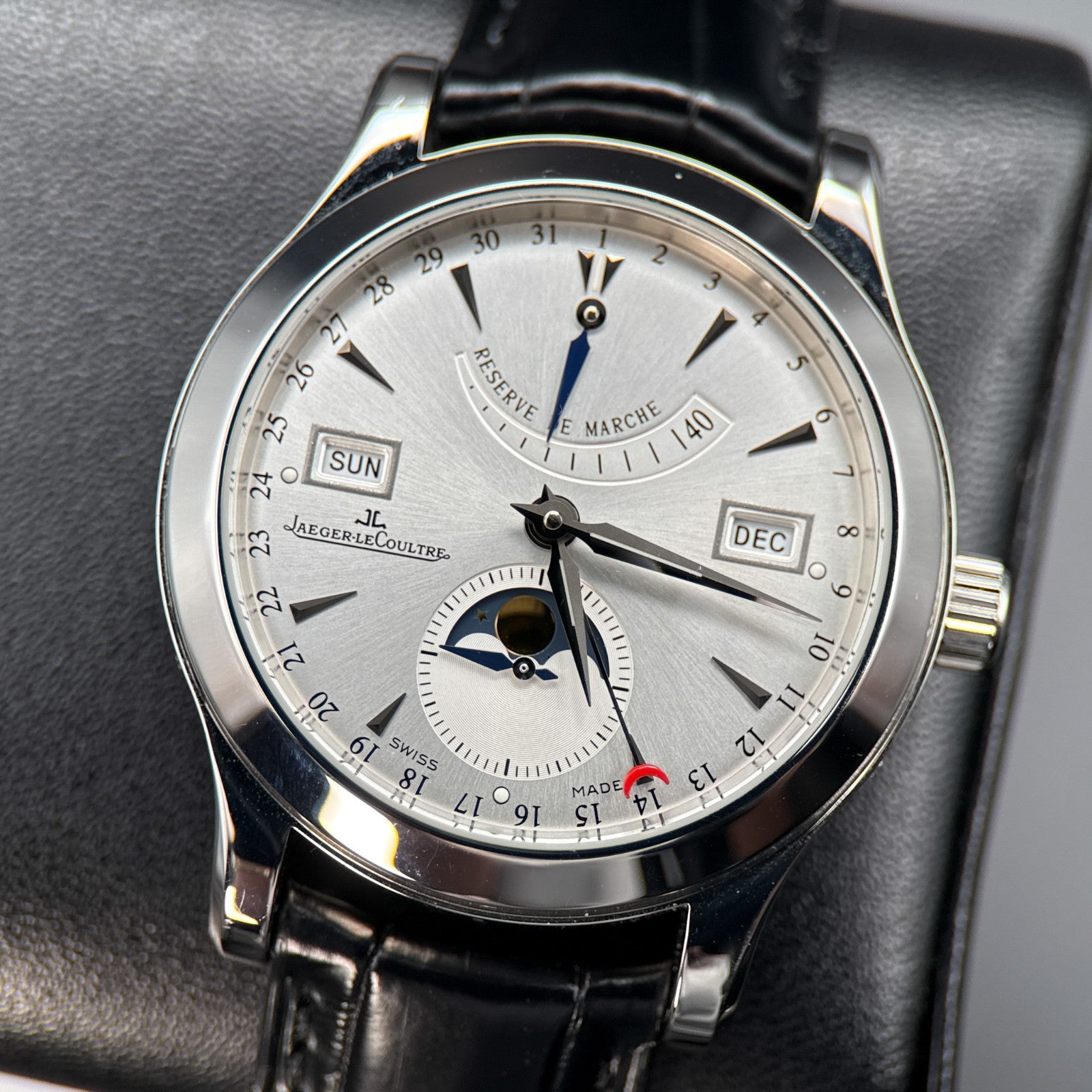 Jaeger-LeCoultre Master Calendar Q151842A Silver Dial 40mm Automatic Watch0