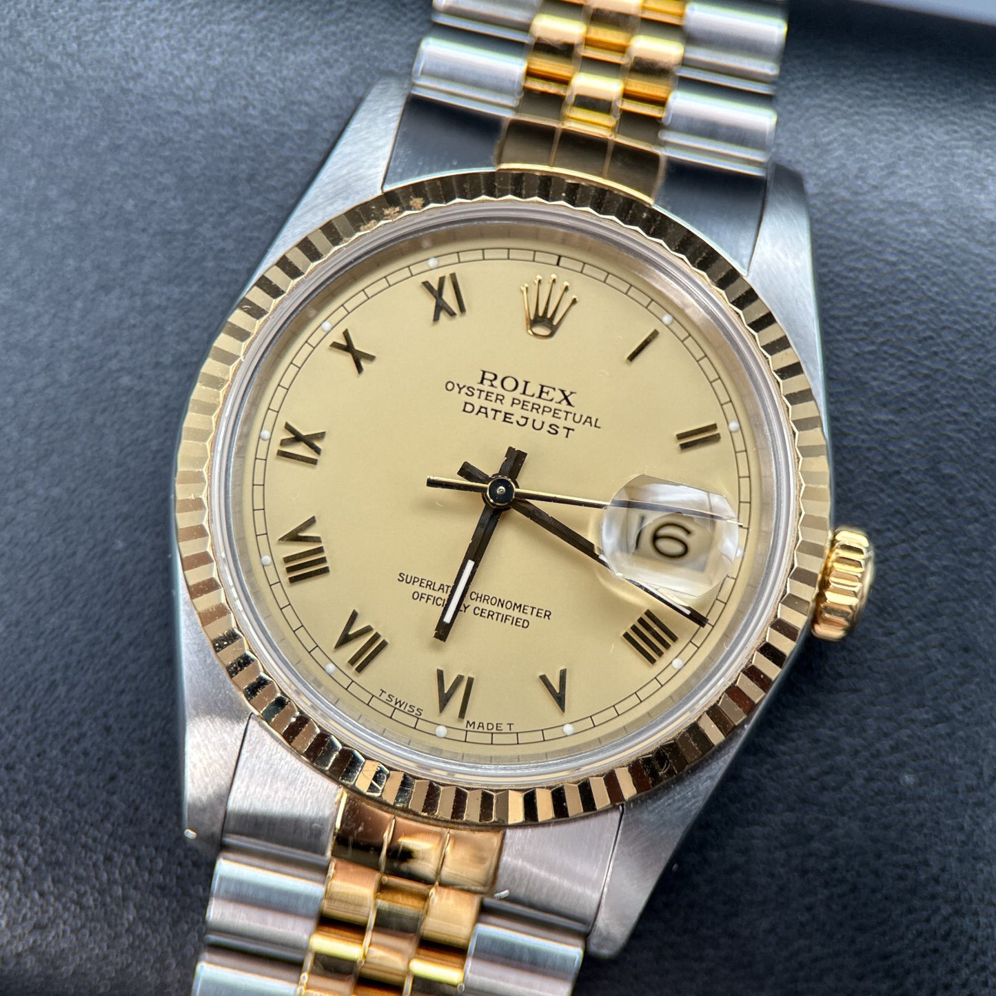 Rolex Datejust 16233 Champagne Dial Two-Tone Jubilee Automatic 36mm Watch - 19900