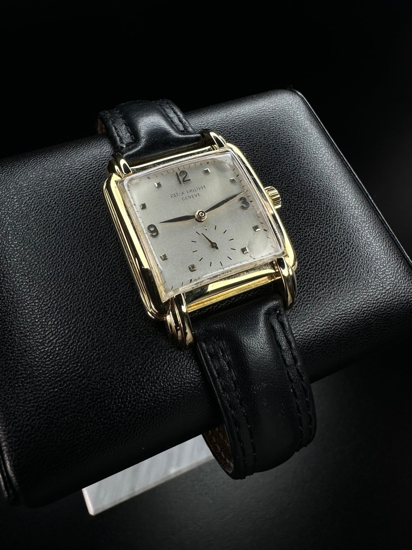 Patek Philippe 1950's Vintage Patek Philippe Ref: 2437