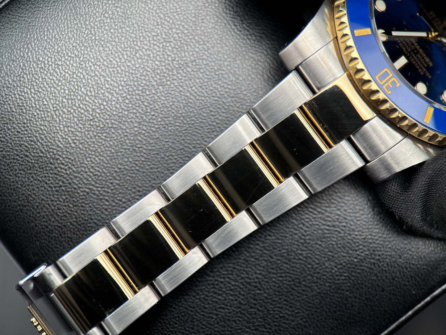 Rolex Submariner Date 116613LB Bluesy 40mm Blue Dial Automatic Watch - 2018