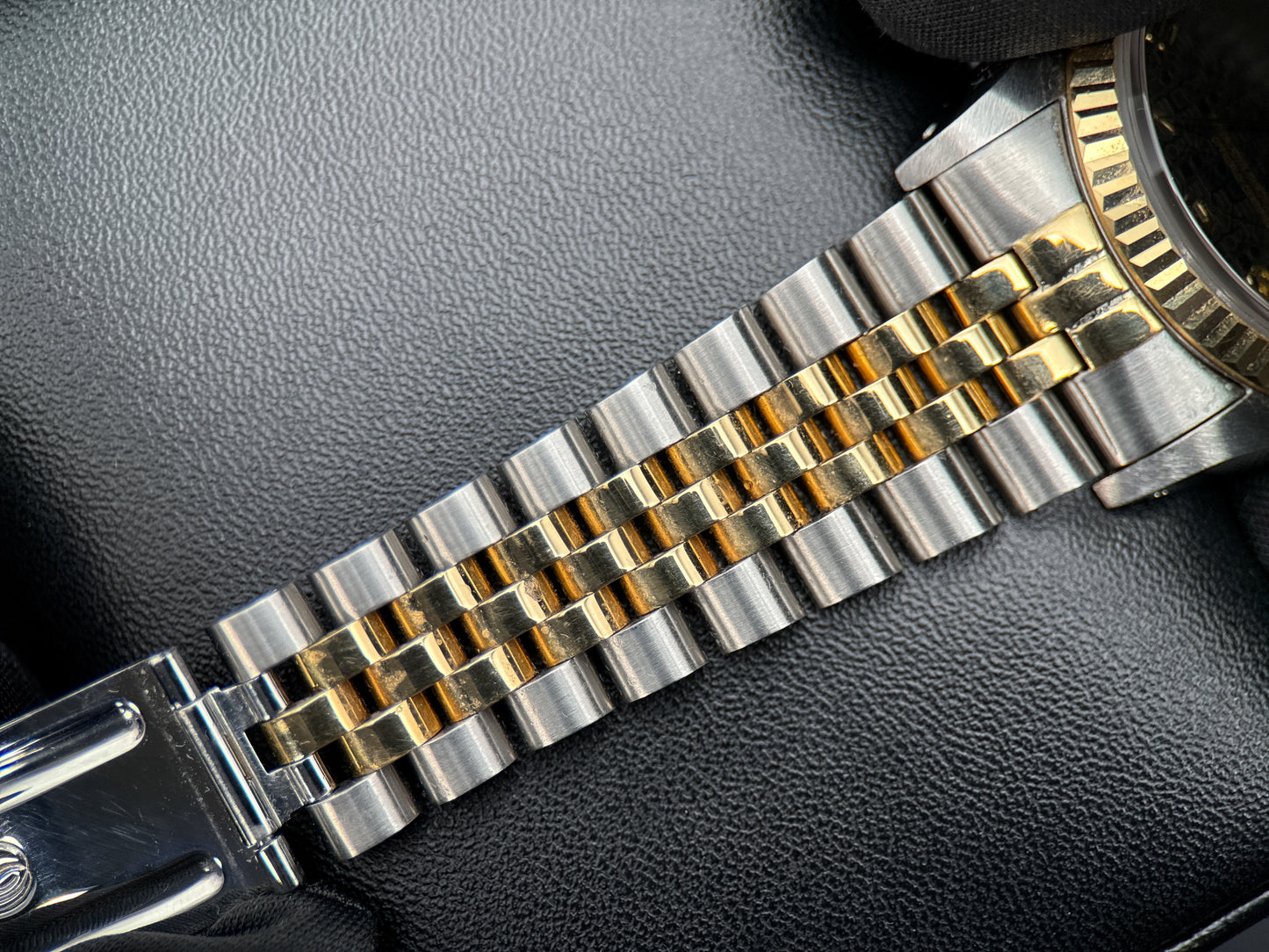 Rolex Datejust 16233 Black Computer Dial TwoTone Jubilee Automatic 36mm Watch
