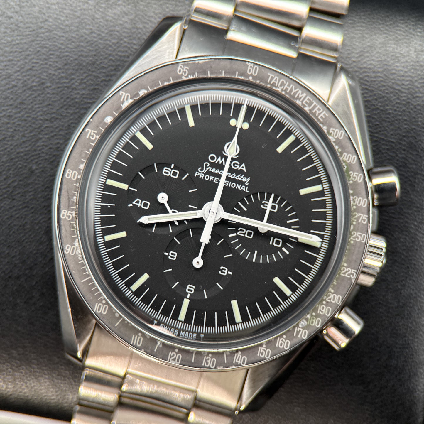 OMEGA Speedmaster Moonwatch 145.022-76 Black Dial Vintage Manual 42mm Watch