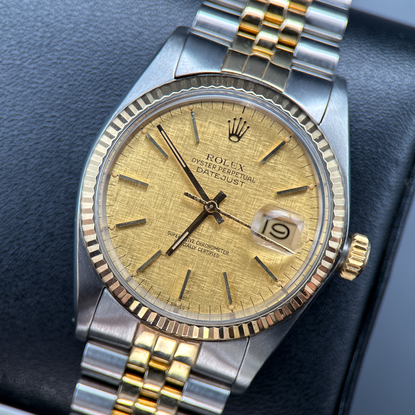 Vintage Rolex Datejust 16013 Champagne Linen Dial Automatic 36mm Watch