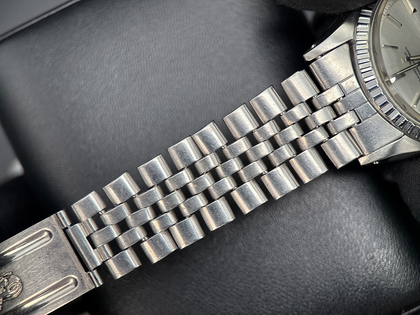 Rolex Datejust 36mm 1603 Silver Dial Engine Turned Bezel Automatic Watch