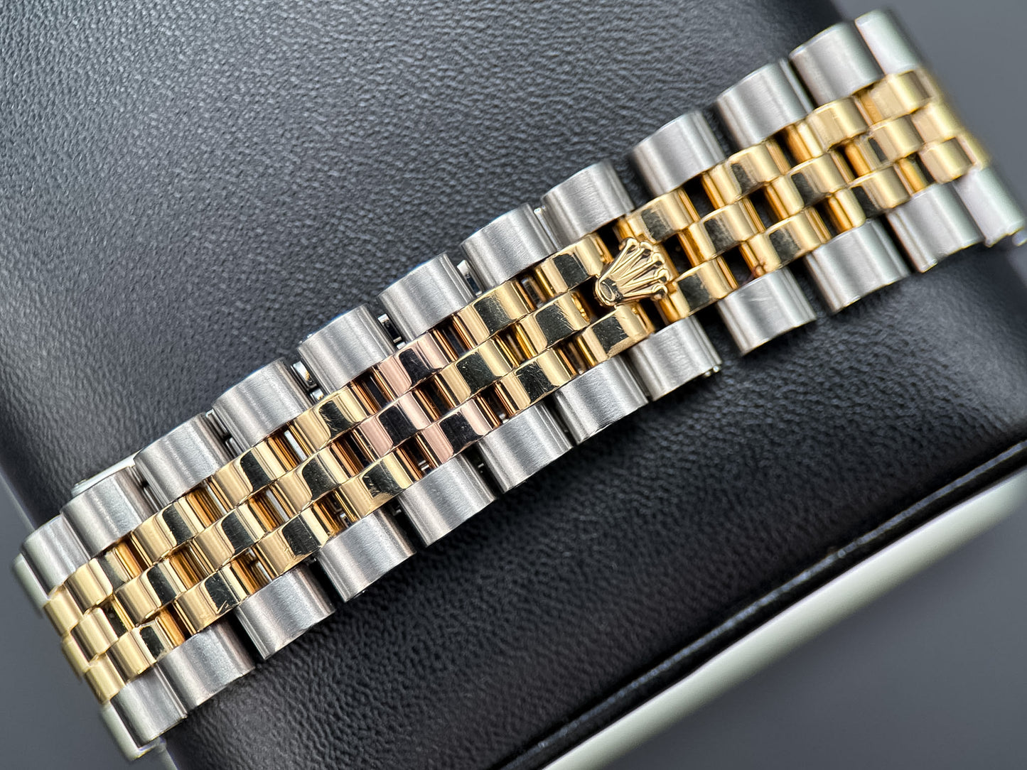 Rolex Datejust Turn-O-Graph 116263 White Dial Two-Tone Jubilee 36mm Watch